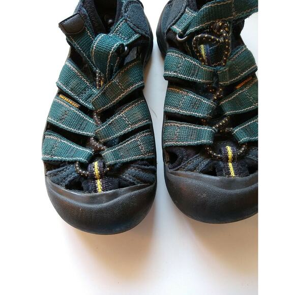 Keen Kids Newport H2 Hiking Waterproof Sandals - Picture 2 of 6